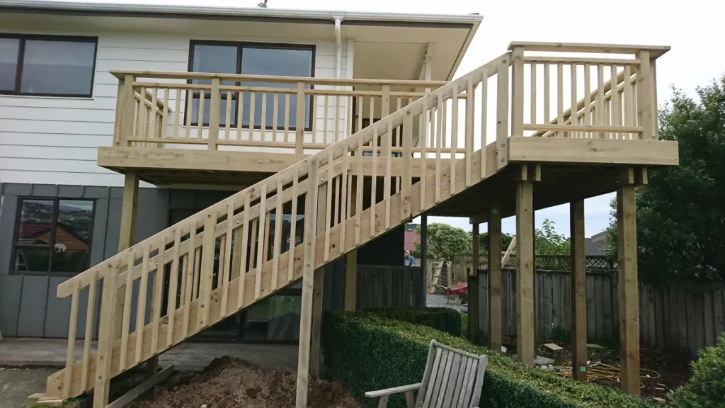 Elevated deck with full stair access crafted by Builders Silverdale’s experienced deck builders